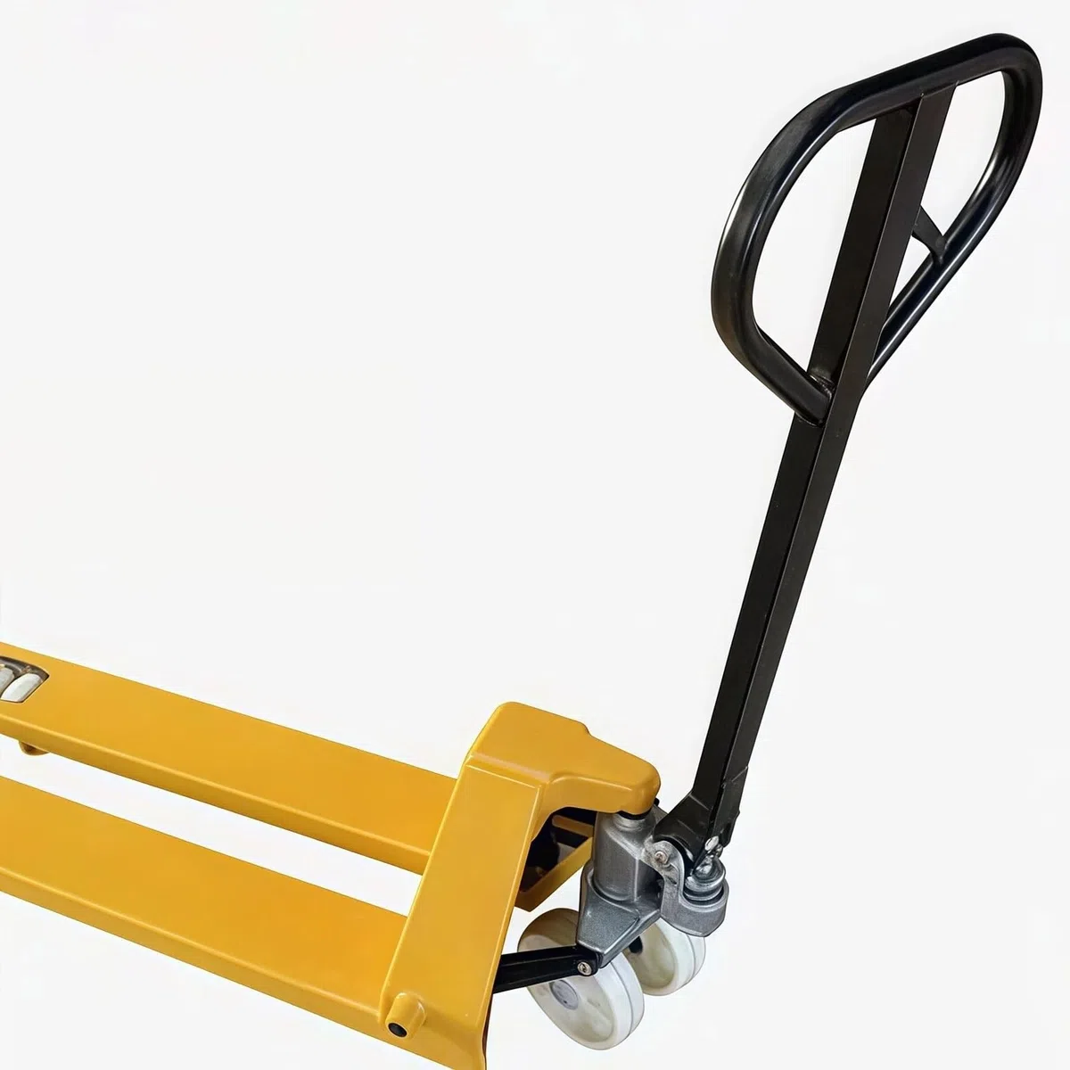 Transpalette manuel pour espaces restreints – Fourche courte pour une manipulation efficace des matériaux d'entrepôt, idéal pour les opérations de petite surface